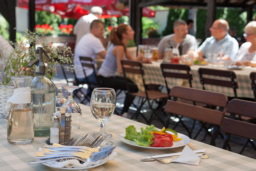 hétvégi svédasztalos ebéd 3. kerület